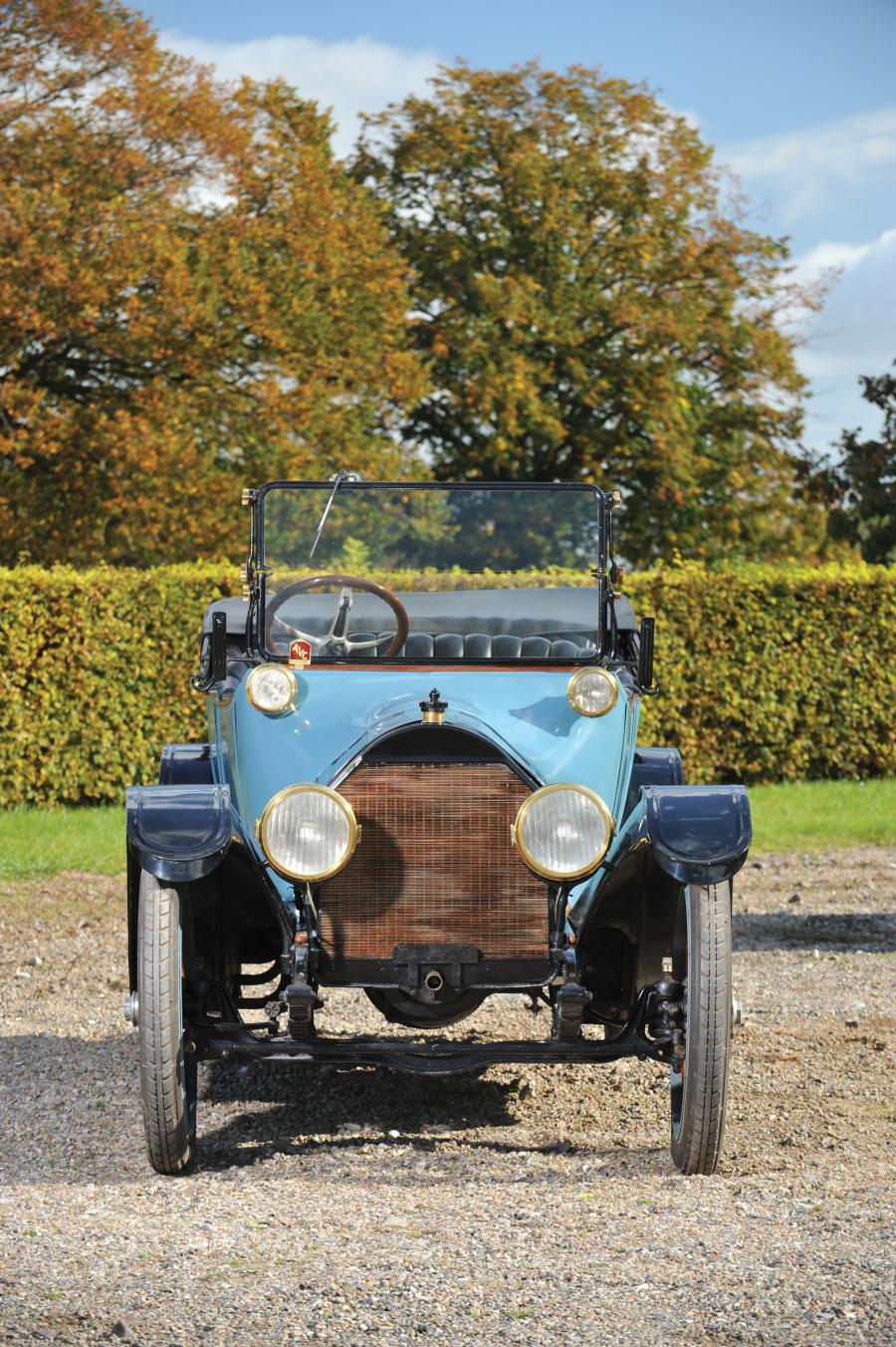  Cadillac Touring 1914 года  (фото 2 из 19)